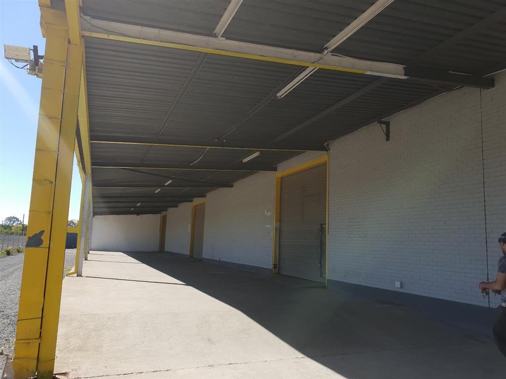 Commercial To Rent in Ladysmith Central, Ladysmith