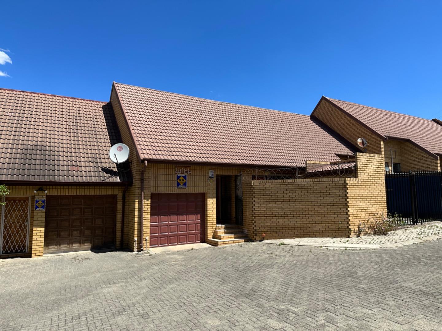 3 Bedroom Townhouse for Sale - KwaZulu Natal